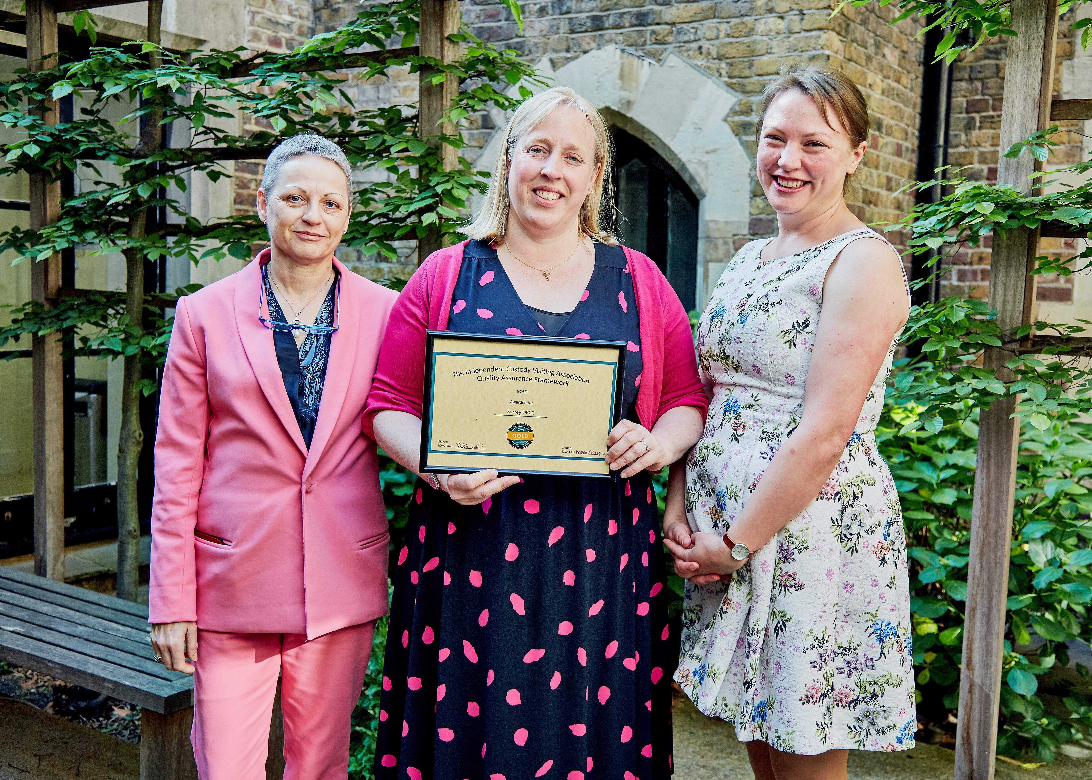 Office of the Police and Crime Commissioner for Surrey wins prestigious national award for custody visiting